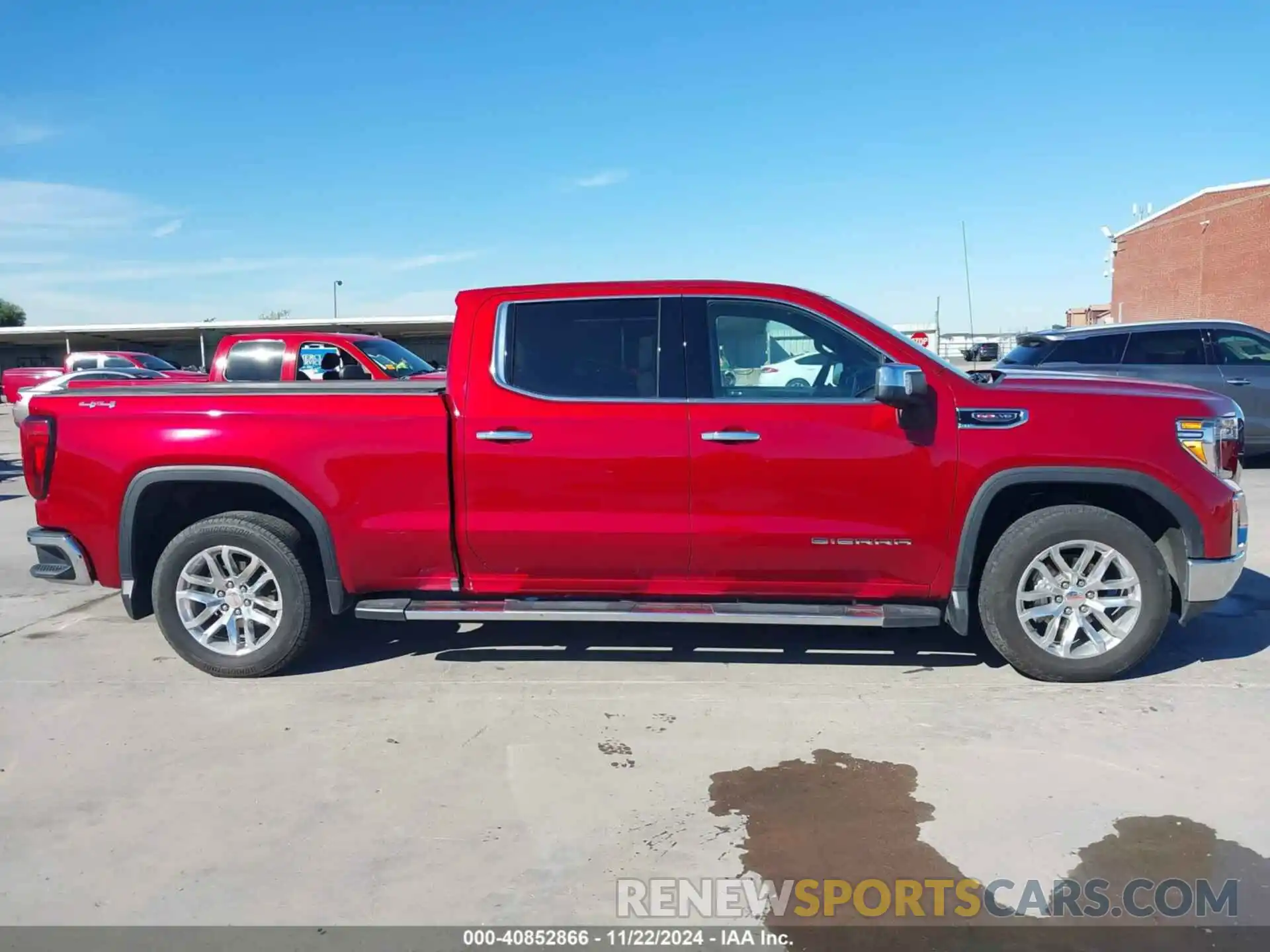 12 Photograph of a damaged car 3GTU9DEL2NG187827 GMC SIERRA 1500 LIMITED 2022