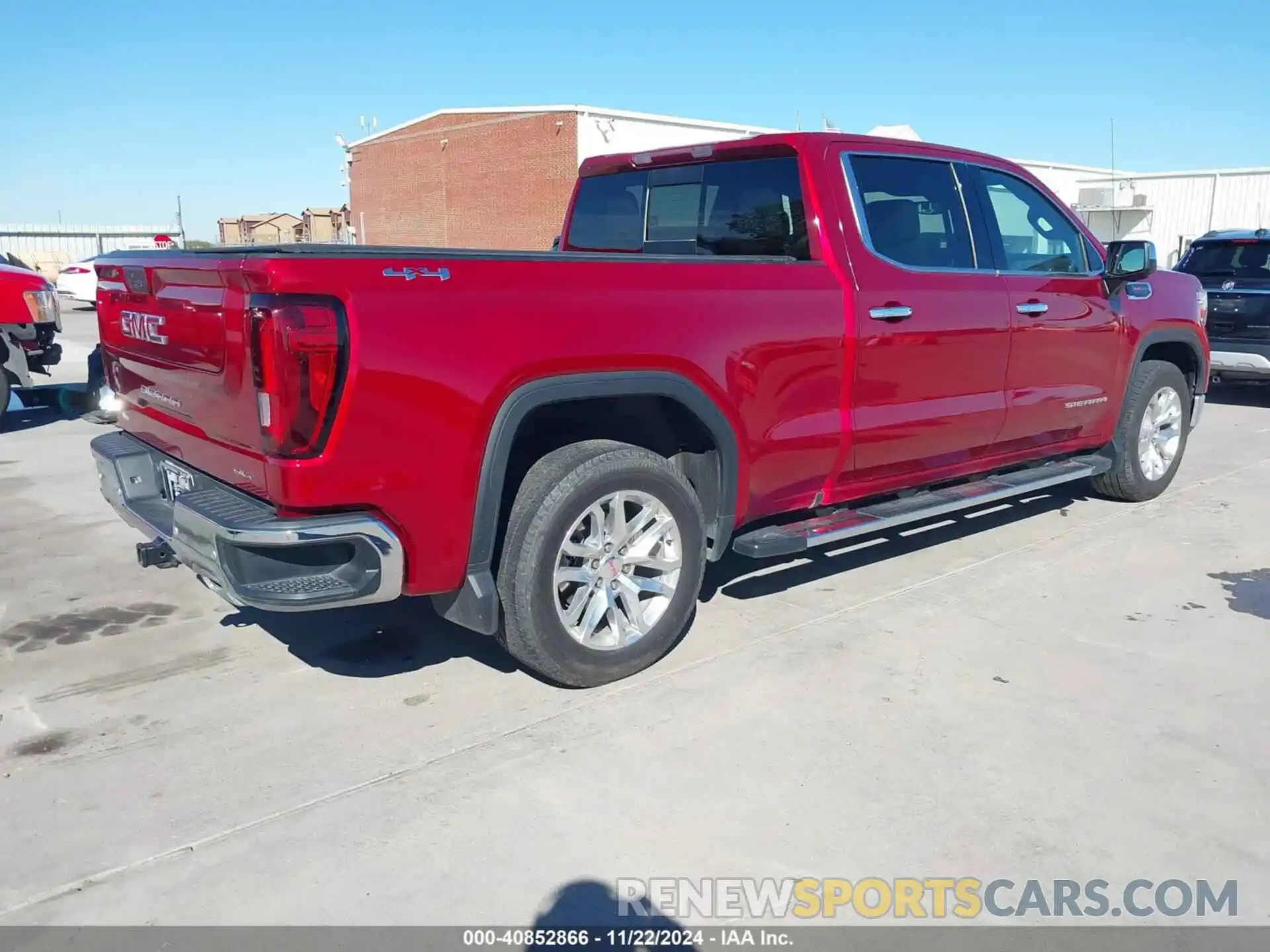 4 Photograph of a damaged car 3GTU9DEL2NG187827 GMC SIERRA 1500 LIMITED 2022