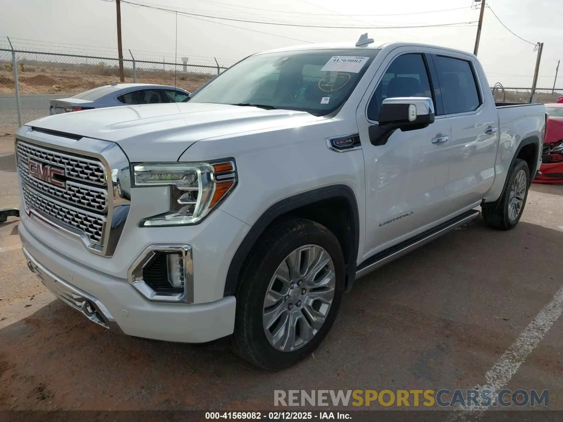 2 Photograph of a damaged car 3GTU9FEL1NG173980 GMC SIERRA 1500 LIMITED 2022