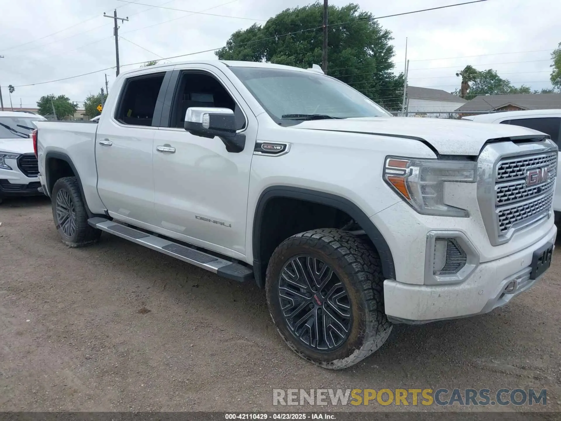 1 Photograph of a damaged car 3GTU9FEL6NG133233 GMC SIERRA 1500 LIMITED 2022
