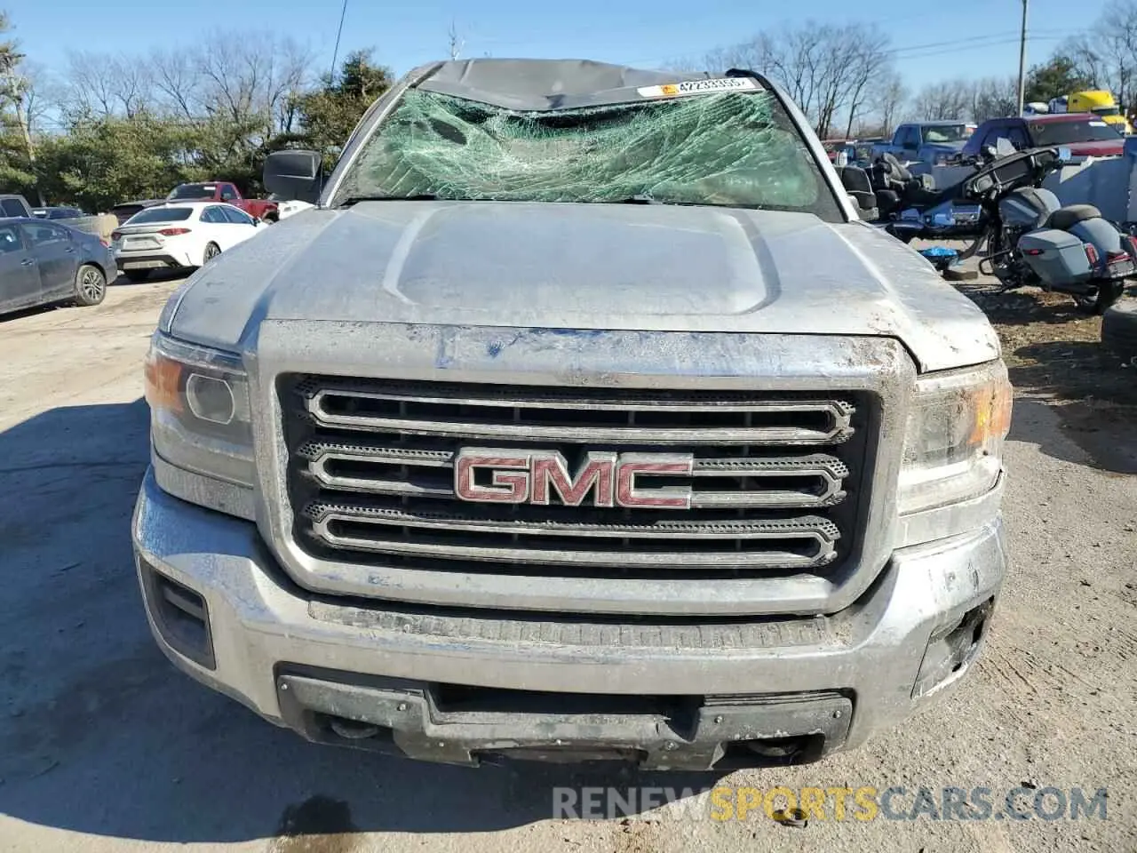 5 Photograph of a damaged car 1GT12NEG4KF238998 GMC SIERRA 2019