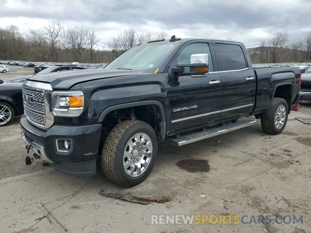1 Photograph of a damaged car 1GT12SEG6KF192735 GMC SIERRA 2019