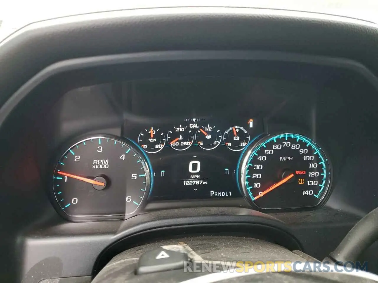 9 Photograph of a damaged car 1GT12SEG6KF192735 GMC SIERRA 2019