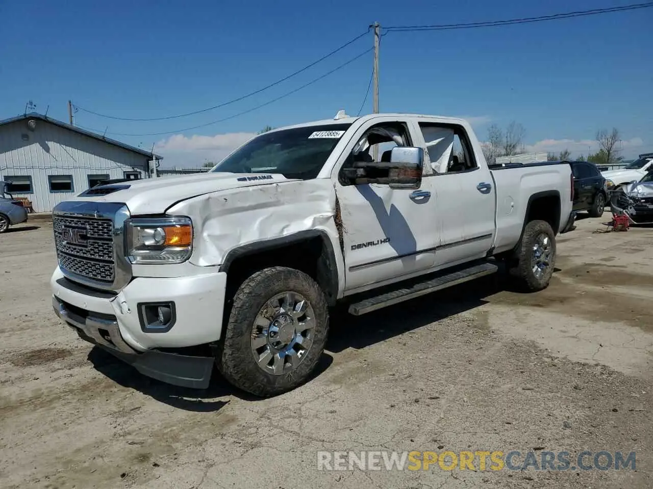 1 Photograph of a damaged car 1GT12SEY2KF106040 GMC SIERRA 2019