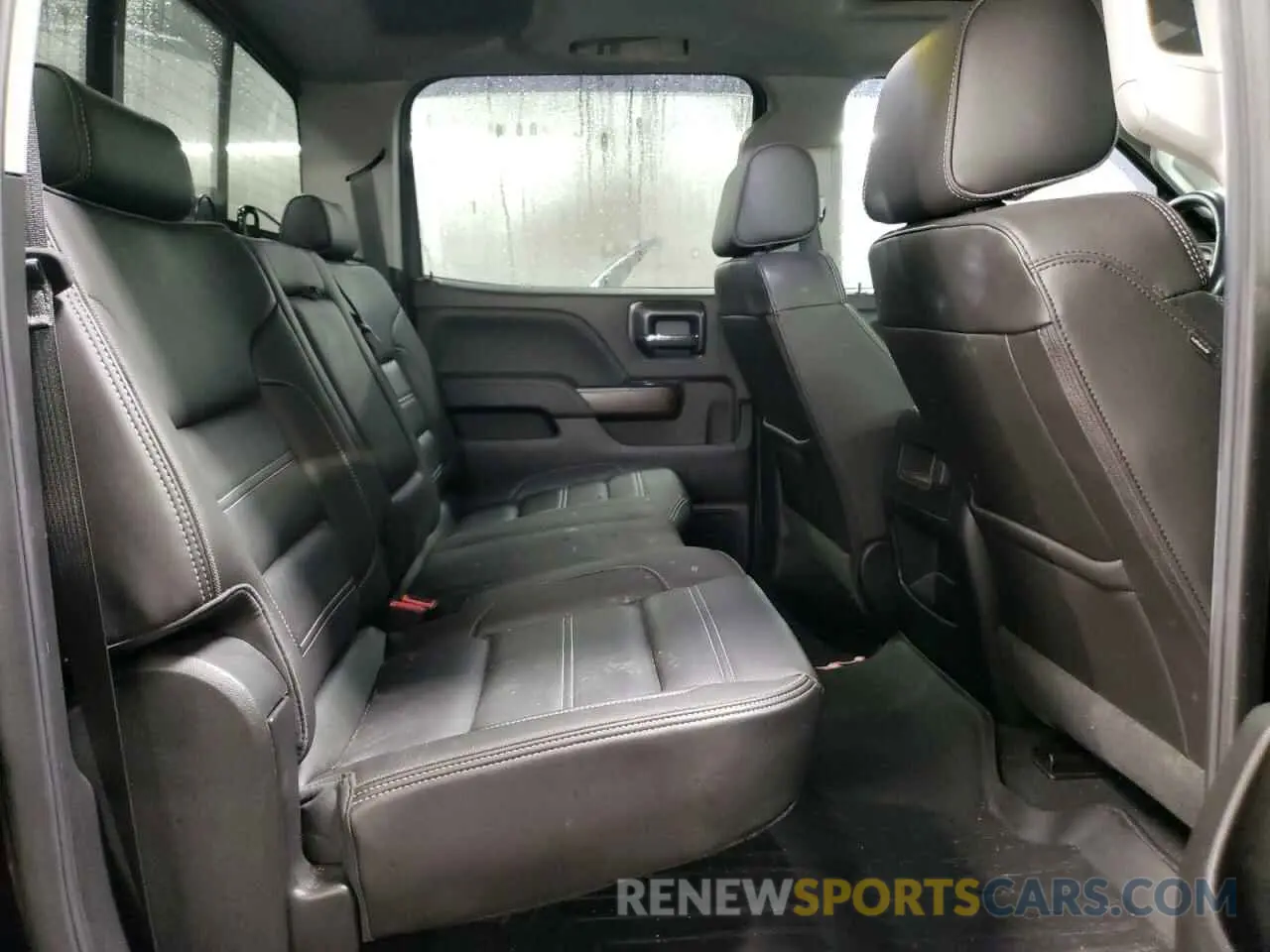 10 Photograph of a damaged car 1GT12SEY2KF219941 GMC SIERRA 2019