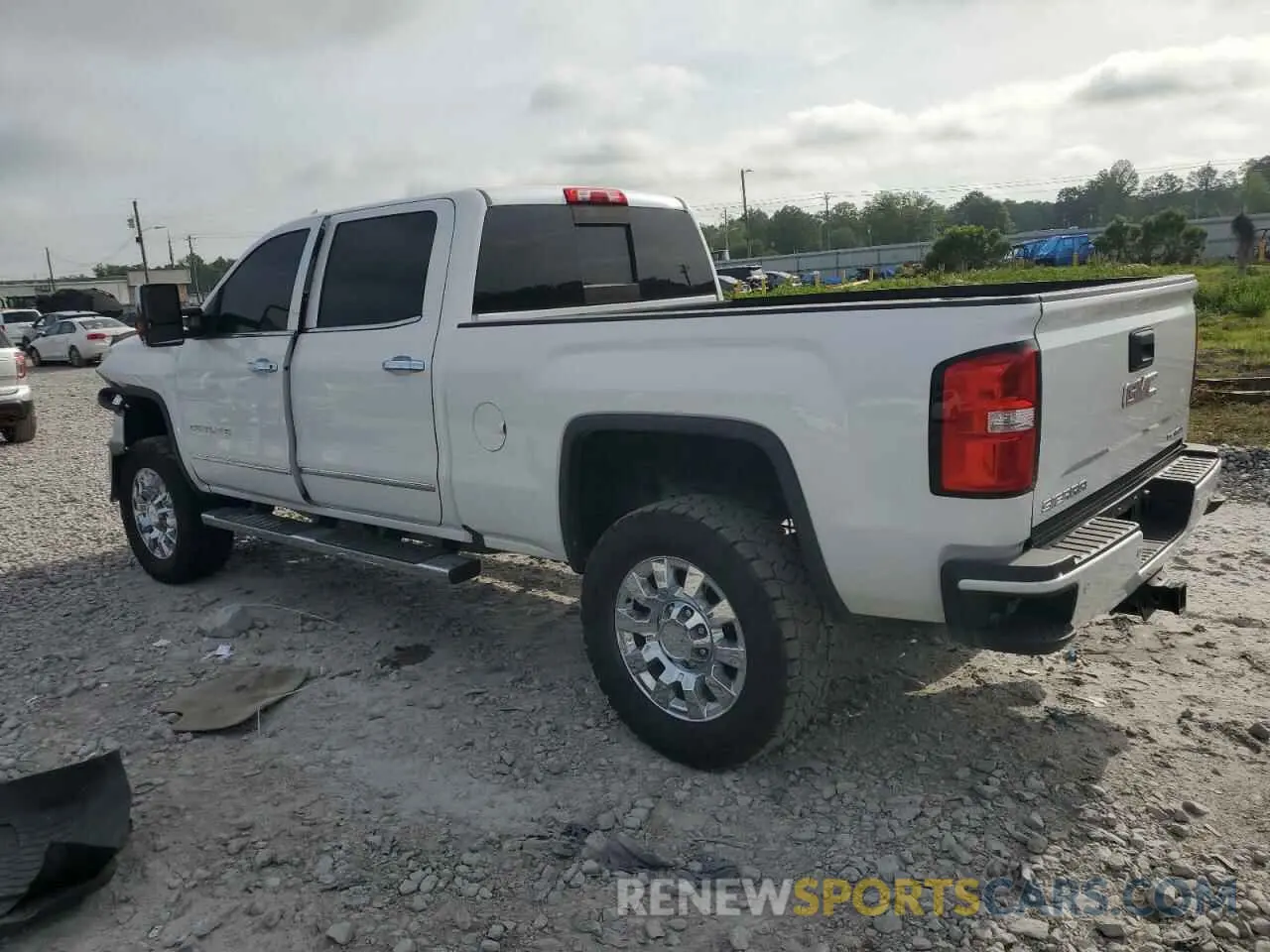 2 Photograph of a damaged car 1GT12SEY6KF184336 GMC SIERRA 2019