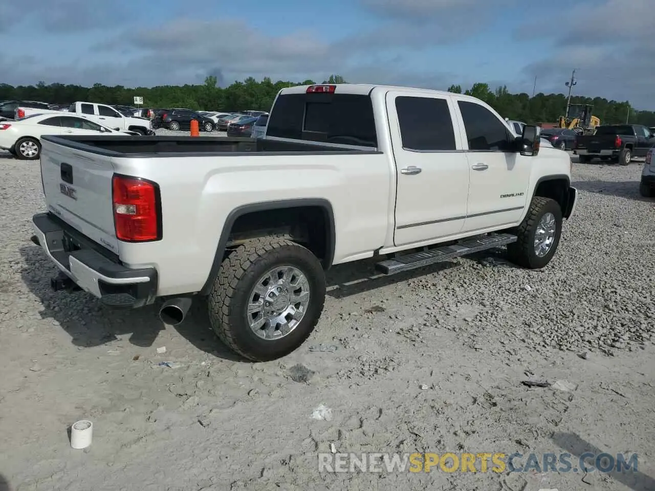 3 Photograph of a damaged car 1GT12SEY6KF184336 GMC SIERRA 2019