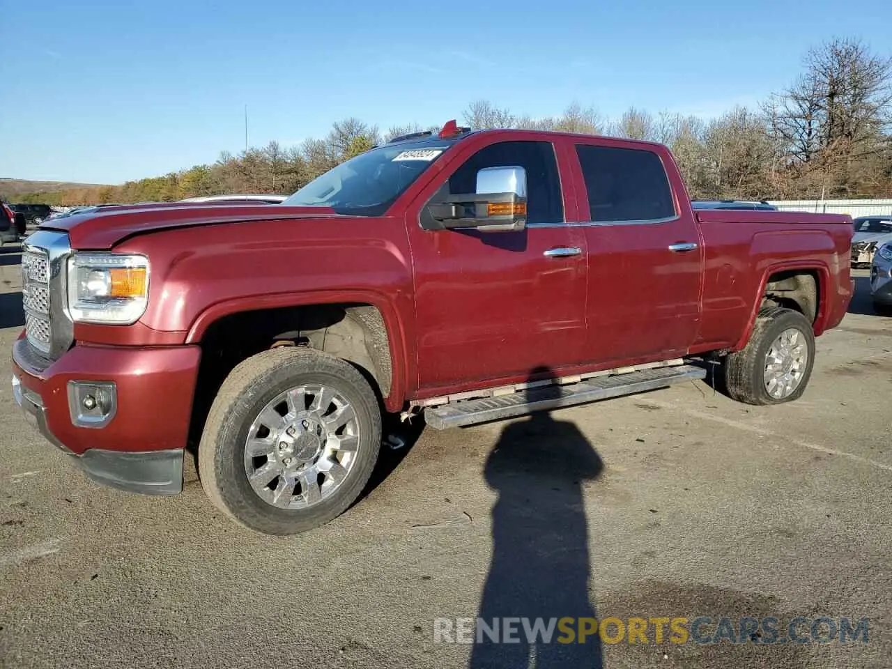 1 Photograph of a damaged car 1GT12SEY6KF265188 GMC SIERRA 2019