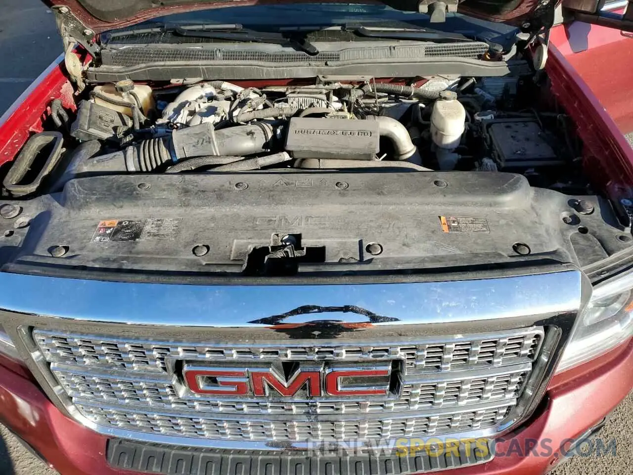 11 Photograph of a damaged car 1GT12SEY6KF265188 GMC SIERRA 2019