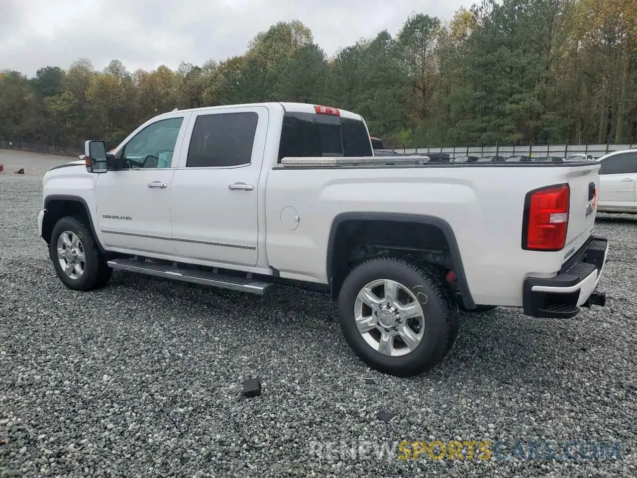 2 Photograph of a damaged car 1GT12SEY8KF150379 GMC SIERRA 2019