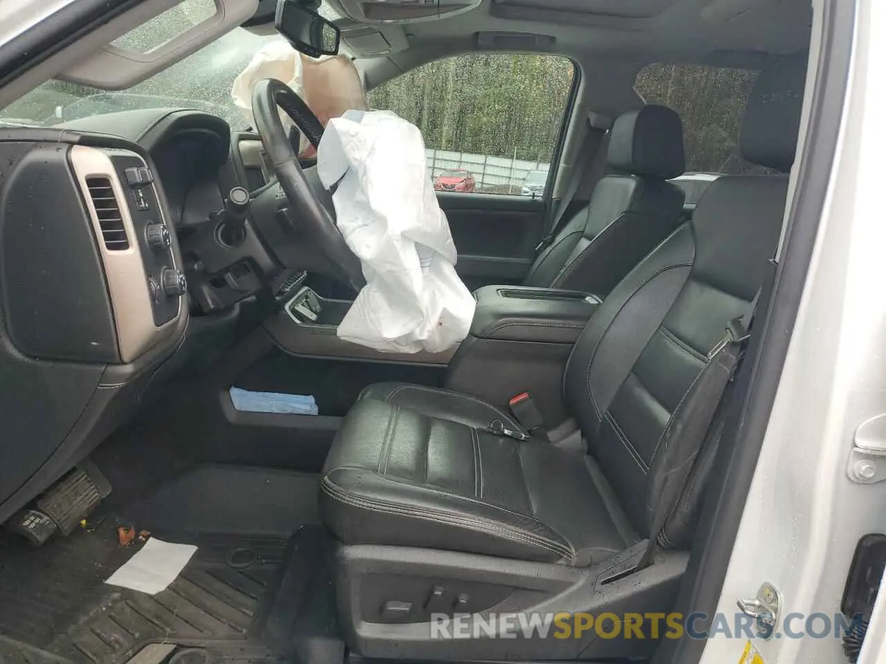 7 Photograph of a damaged car 1GT12SEY8KF150379 GMC SIERRA 2019