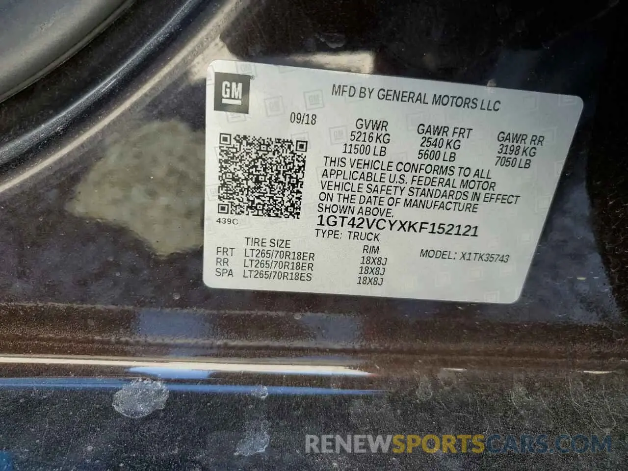 13 Photograph of a damaged car 1GT42VCYXKF152121 GMC SIERRA 2019