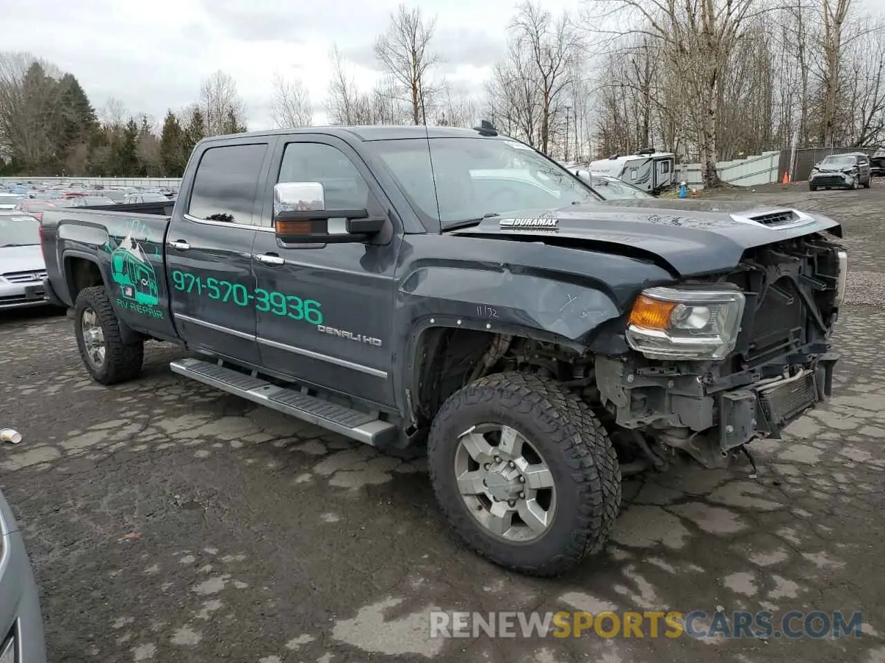 4 Photograph of a damaged car 1GT42WEY2KF249008 GMC SIERRA 2019