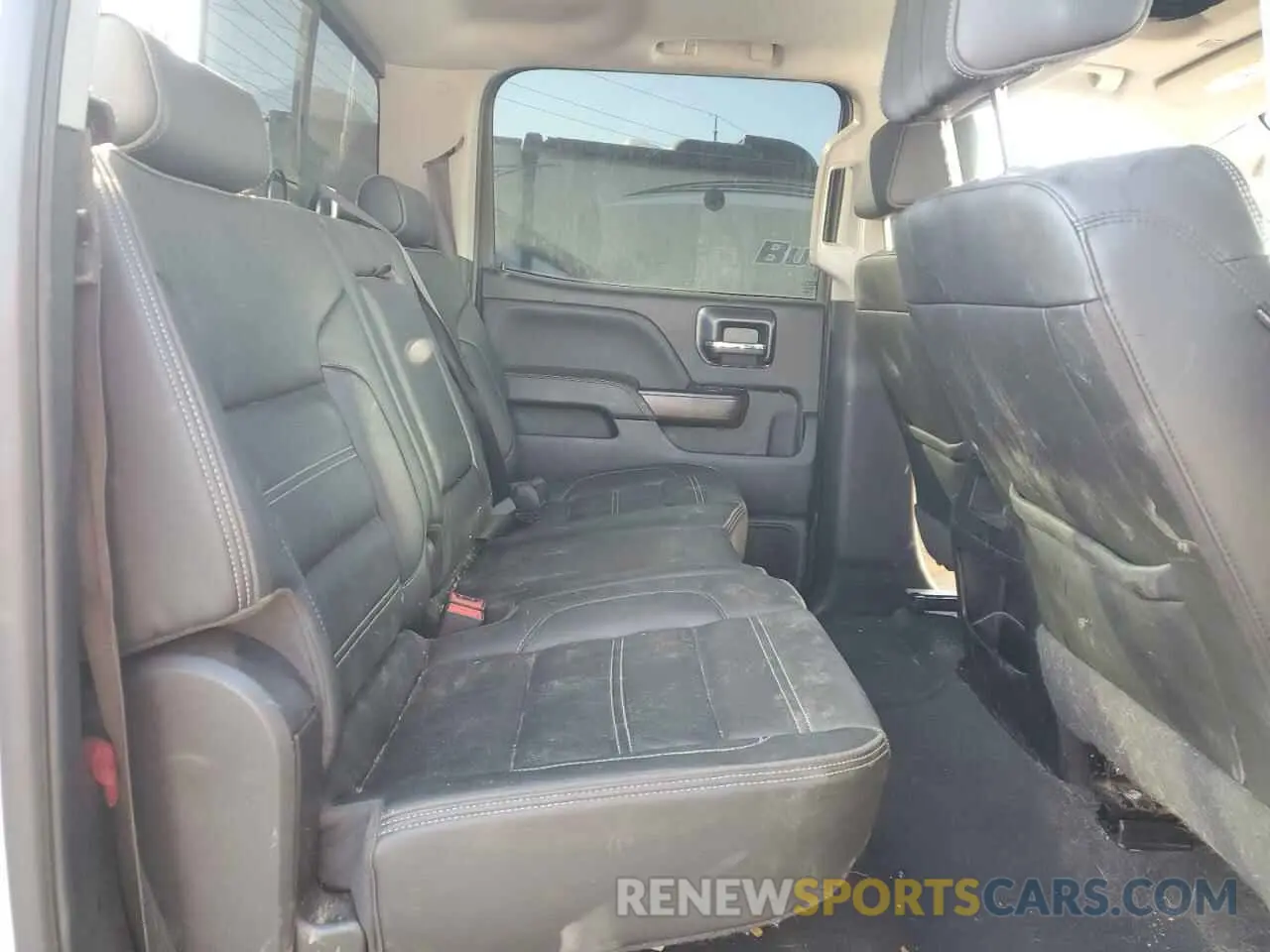 10 Photograph of a damaged car 1GT42WEY4KF241556 GMC SIERRA 2019