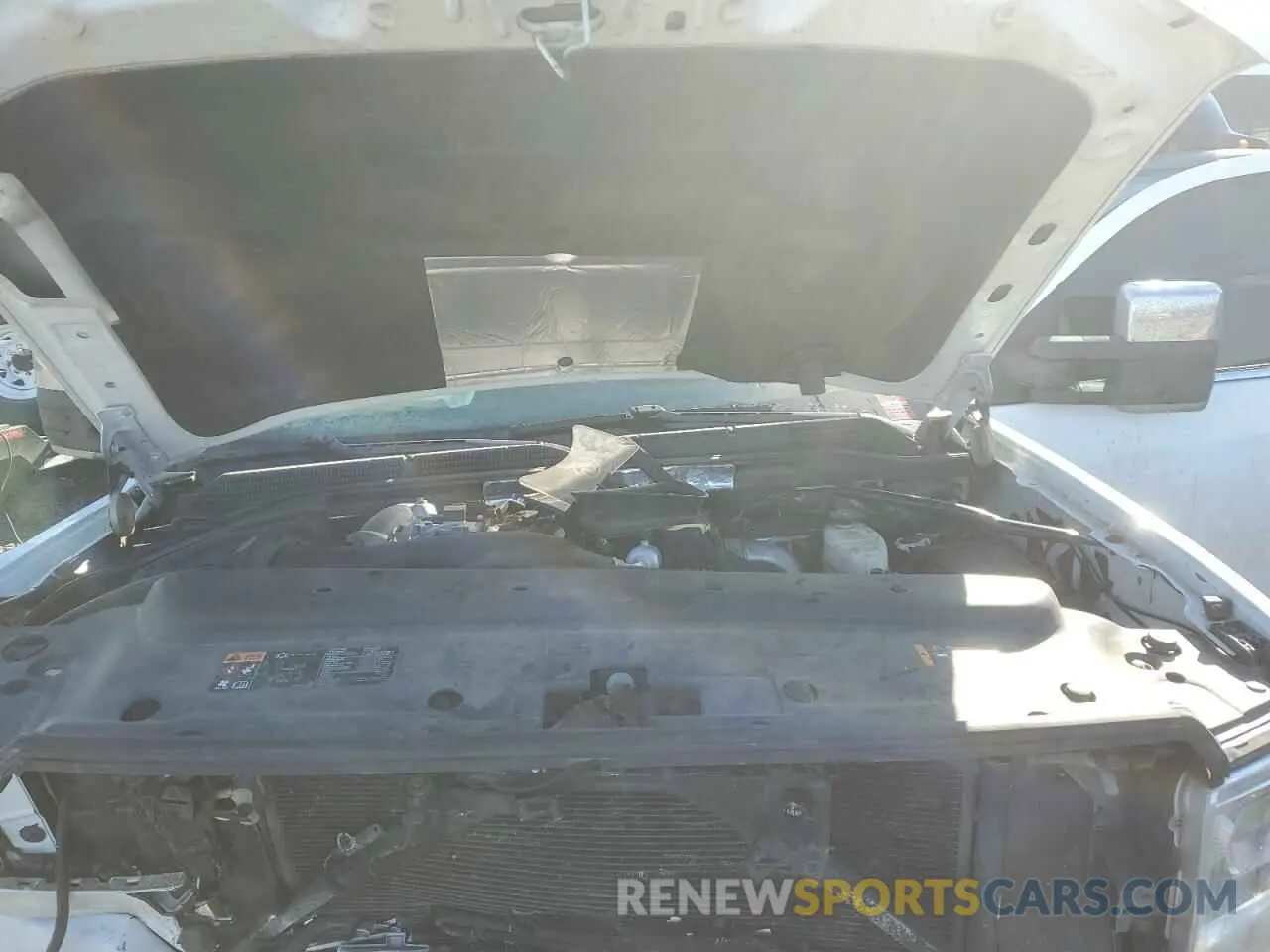 11 Photograph of a damaged car 1GT42WEY4KF241556 GMC SIERRA 2019