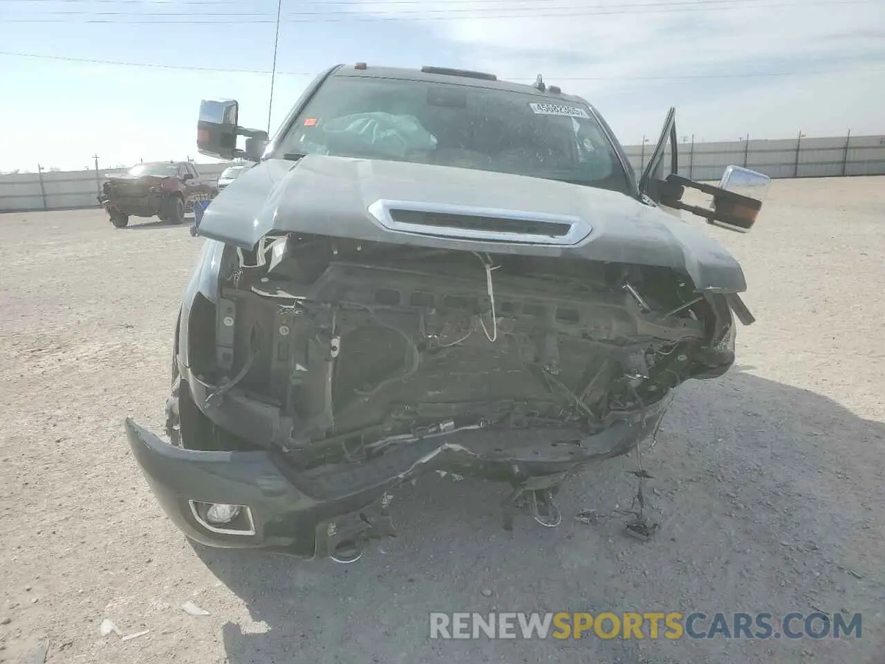 5 Photograph of a damaged car 1GT42WEY6KF163720 GMC SIERRA 2019