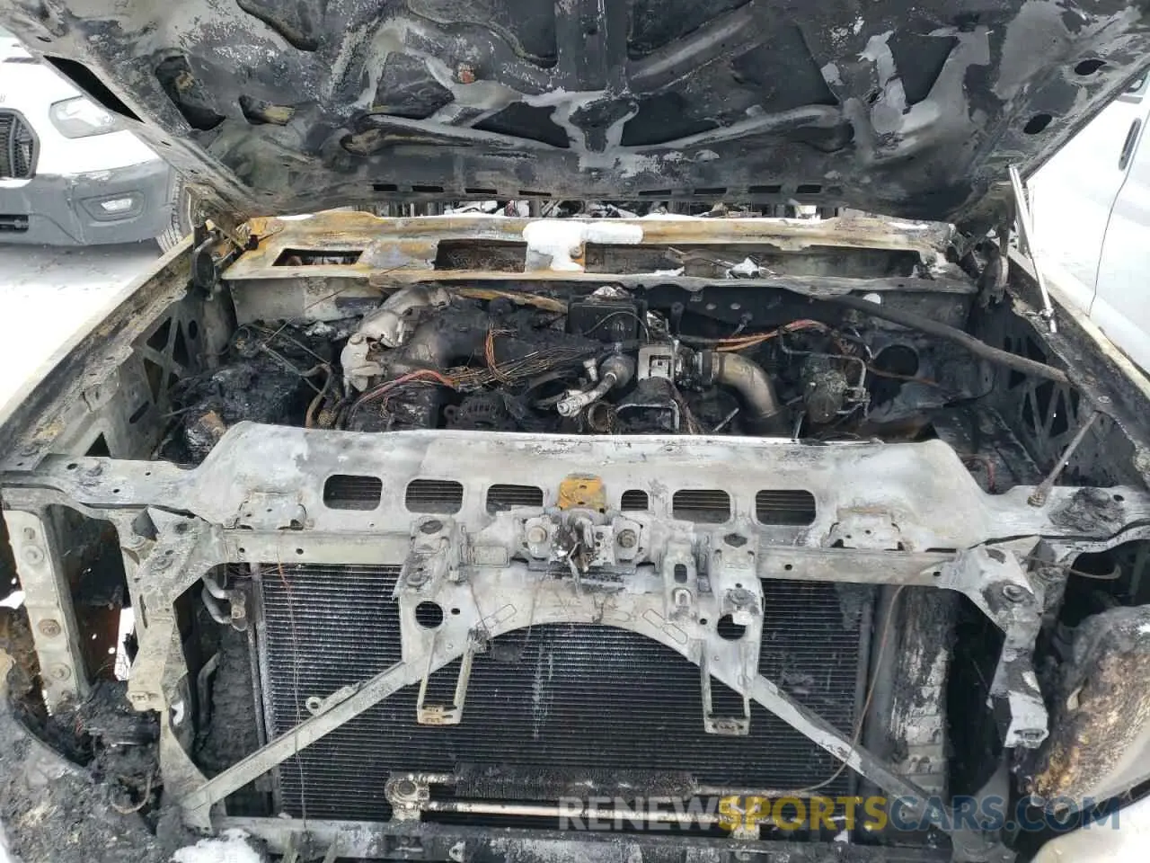 12 Photograph of a damaged car 1GT42WEYXKF150470 GMC SIERRA 2019
