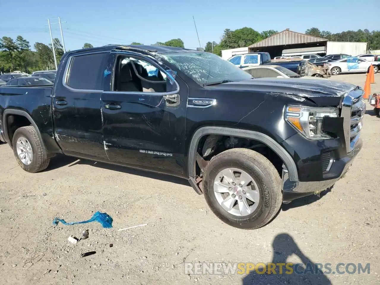 4 Photograph of a damaged car 1GTP8BED5KZ326356 GMC SIERRA 2019