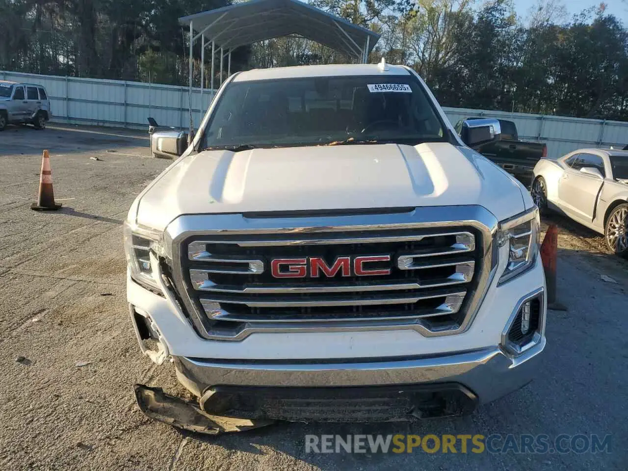 5 Photograph of a damaged car 1GTP8DED7KZ156710 GMC SIERRA 2019