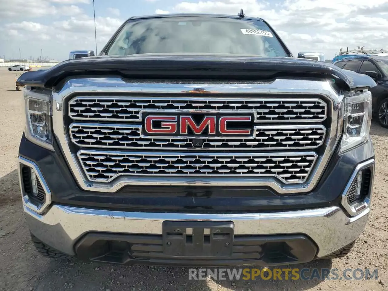 5 Photograph of a damaged car 1GTP8DED9KZ178403 GMC SIERRA 2019