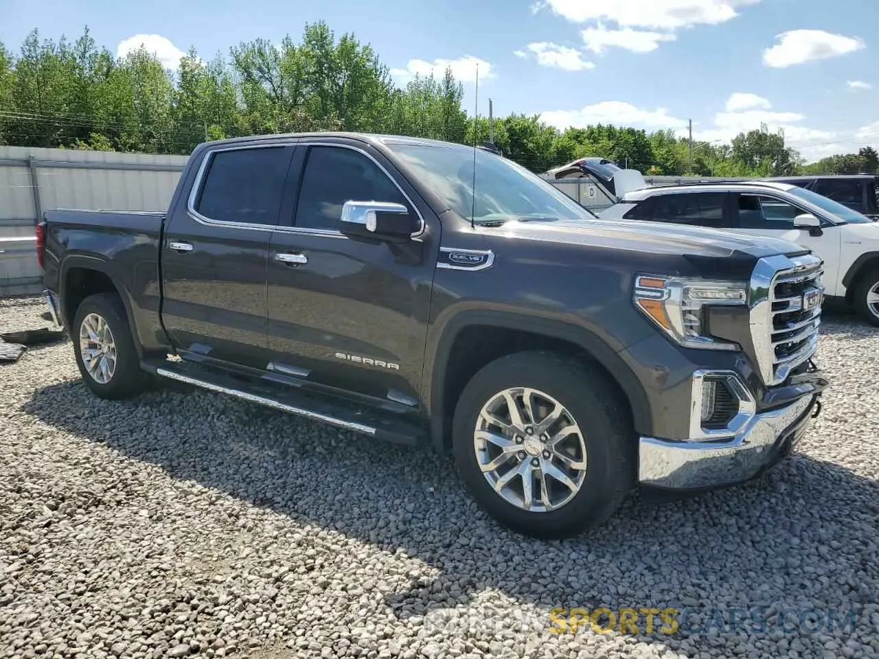 4 Photograph of a damaged car 1GTP8DED9KZ246103 GMC SIERRA 2019