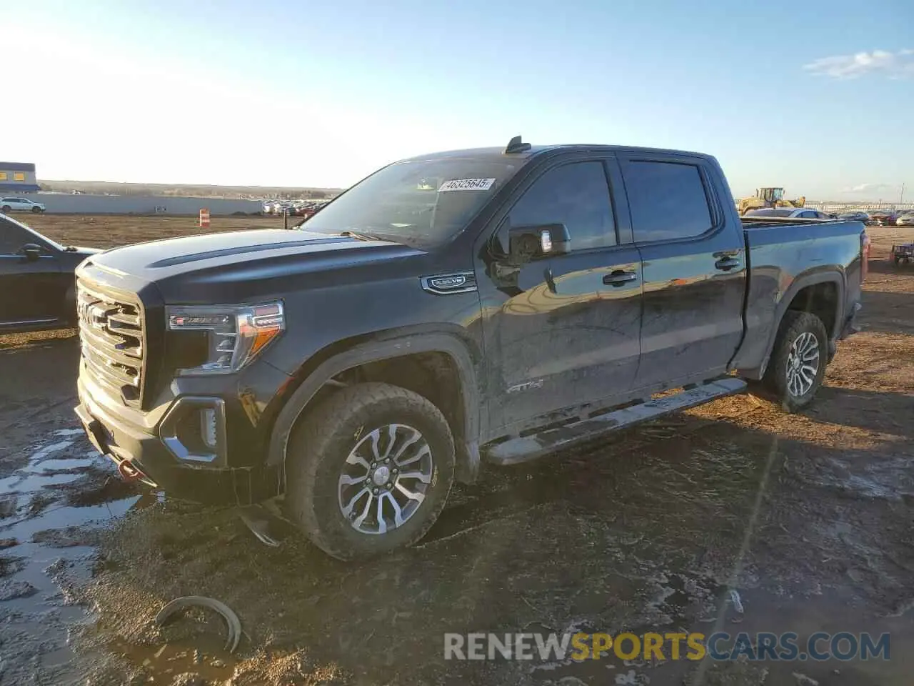 1 Photograph of a damaged car 1GTP9EED1KZ132969 GMC SIERRA 2019