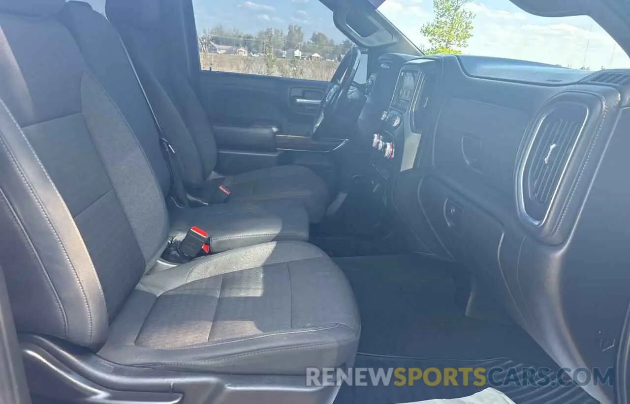 5 Photograph of a damaged car 1GTR8BEK3KZ394470 GMC SIERRA 2019