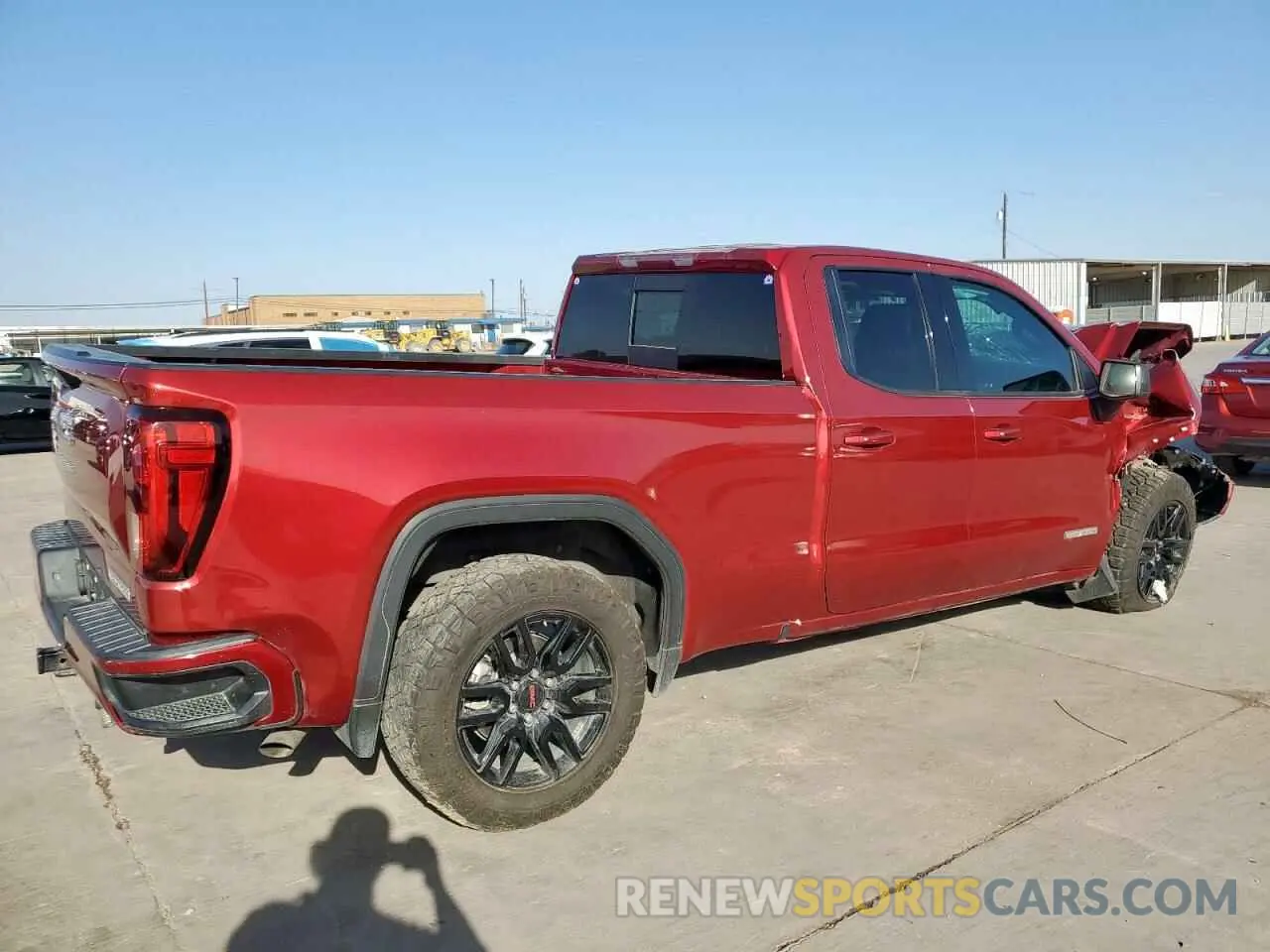 3 Photograph of a damaged car 1GTR8CEKXKZ197141 GMC SIERRA 2019