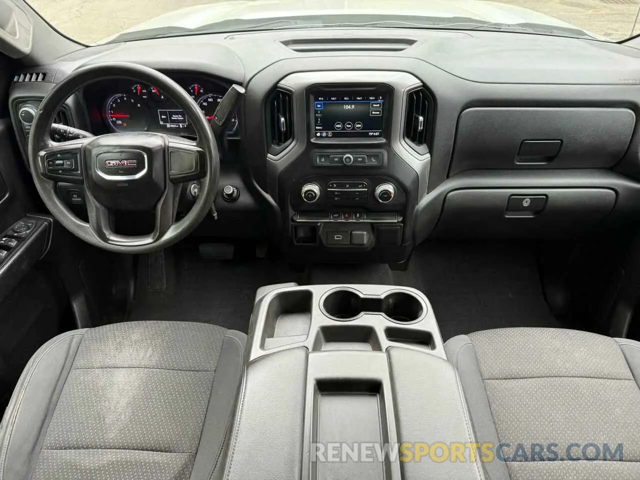 9 Photograph of a damaged car 1GTR9AEH7KZ294383 GMC SIERRA 2019
