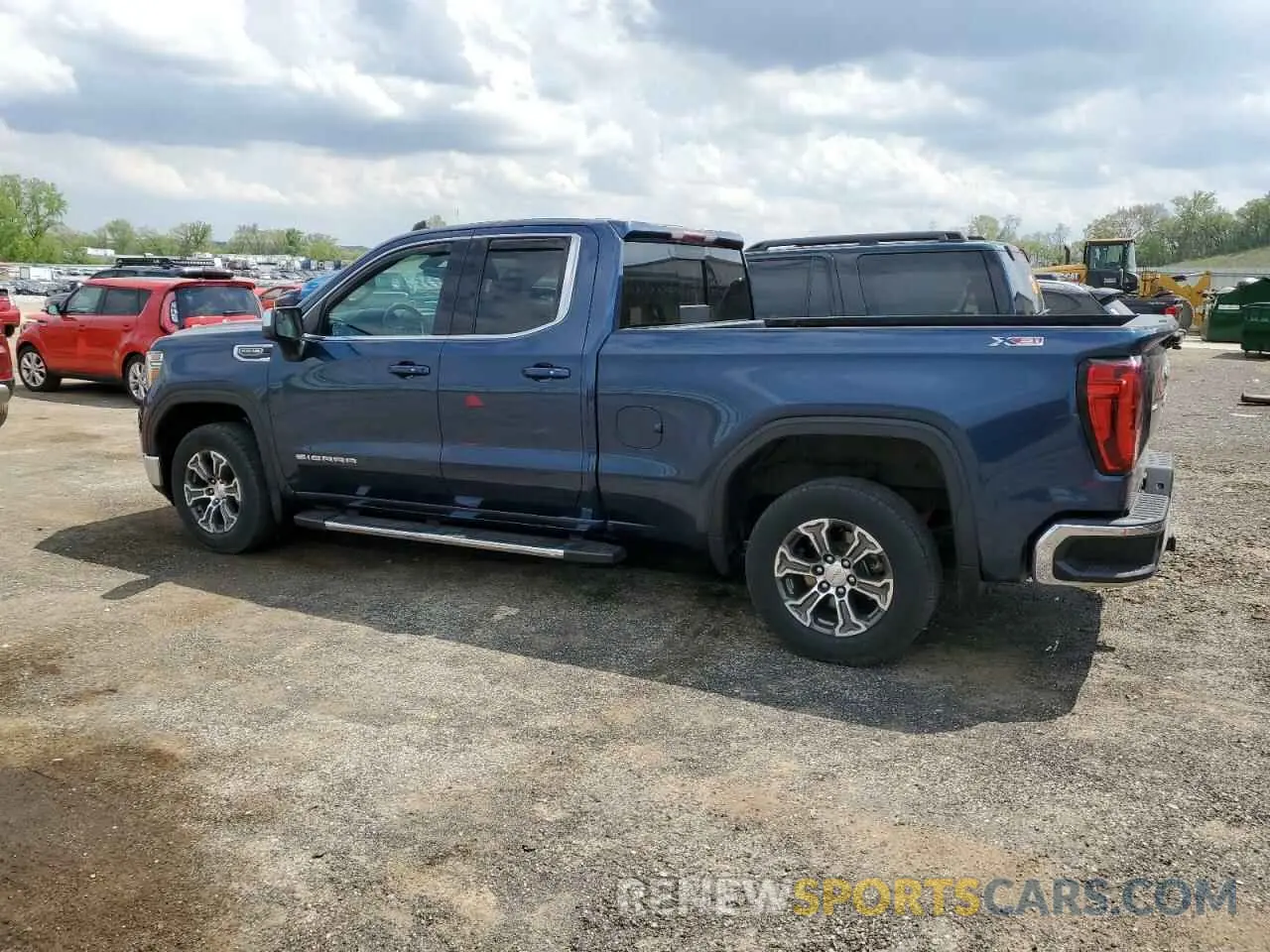2 Photograph of a damaged car 1GTR9BED3KZ191352 GMC SIERRA 2019