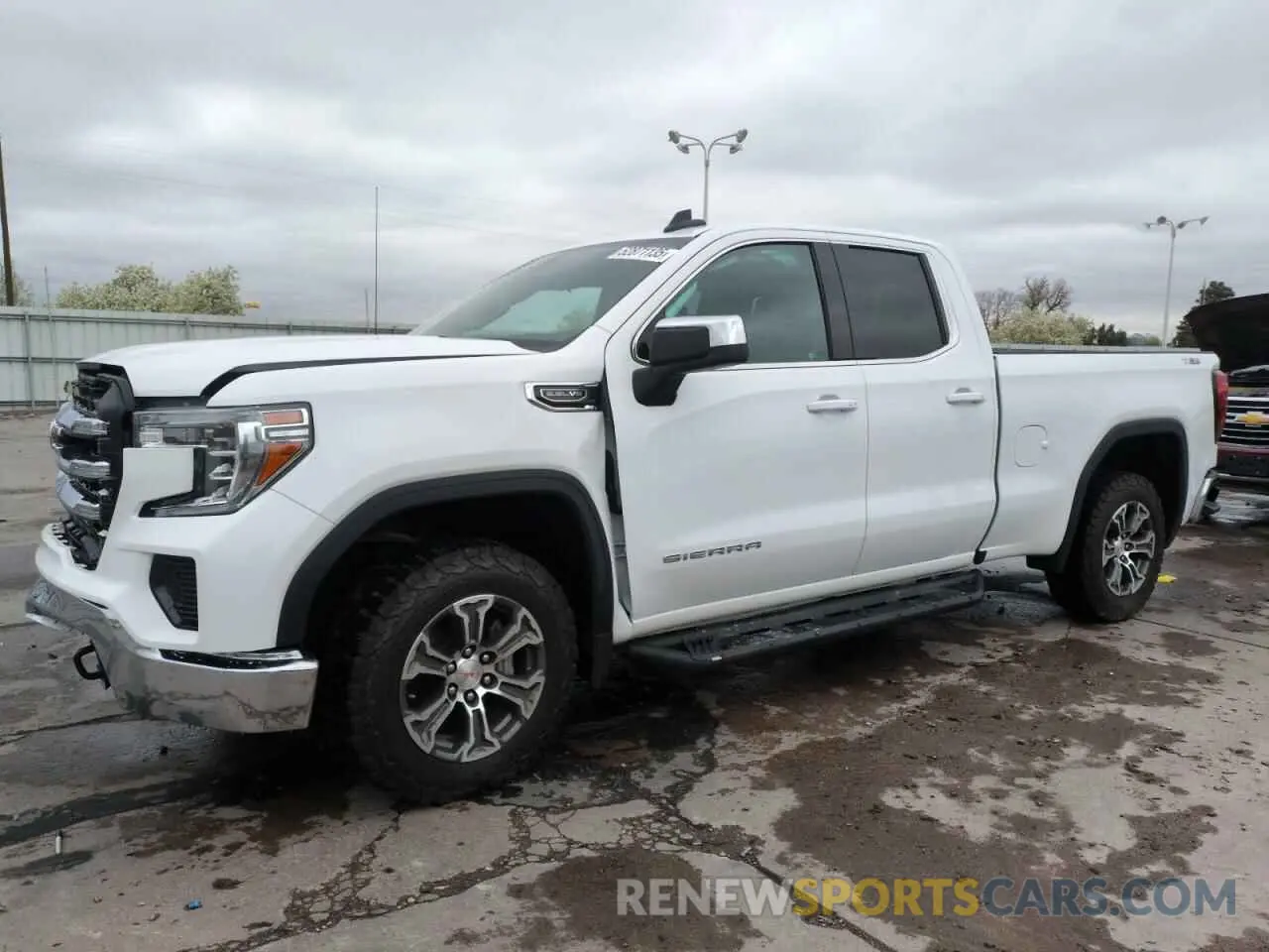 1 Photograph of a damaged car 1GTR9BED4KZ350203 GMC SIERRA 2019
