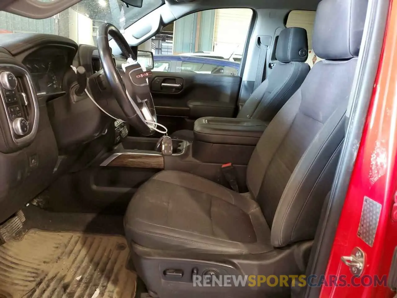 7 Photograph of a damaged car 1GTR9CED1KZ192747 GMC SIERRA 2019