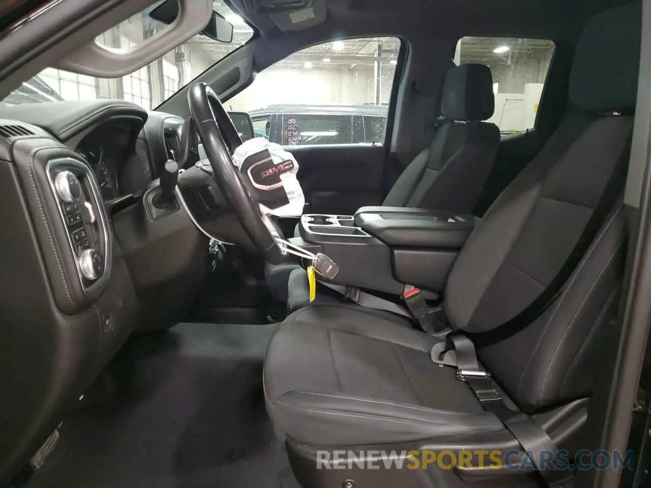 7 Photograph of a damaged car 1GTR9CED3KZ250549 GMC SIERRA 2019