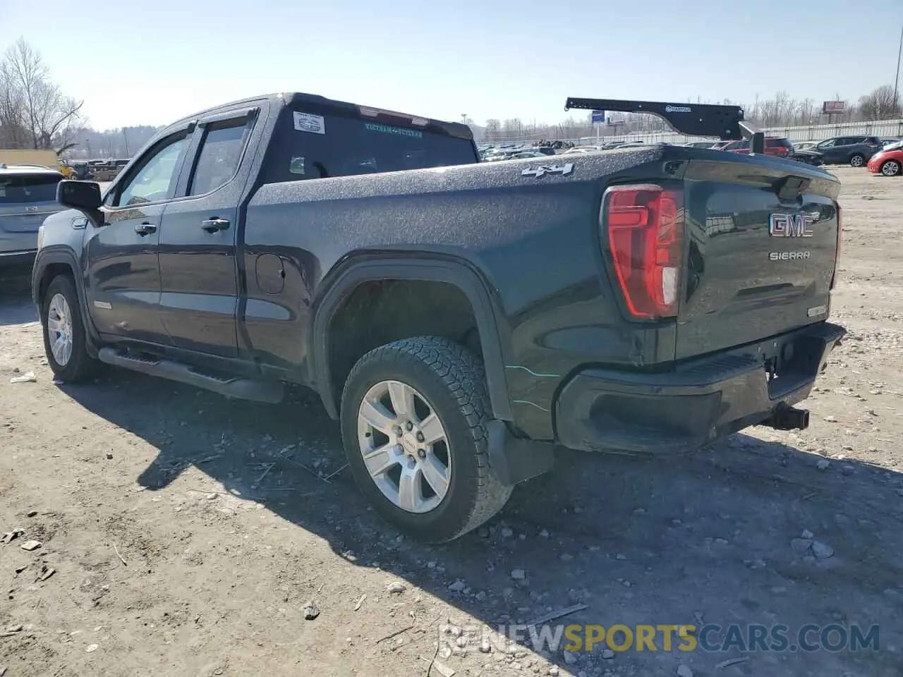 2 Photograph of a damaged car 1GTR9CEDXKZ426240 GMC SIERRA 2019