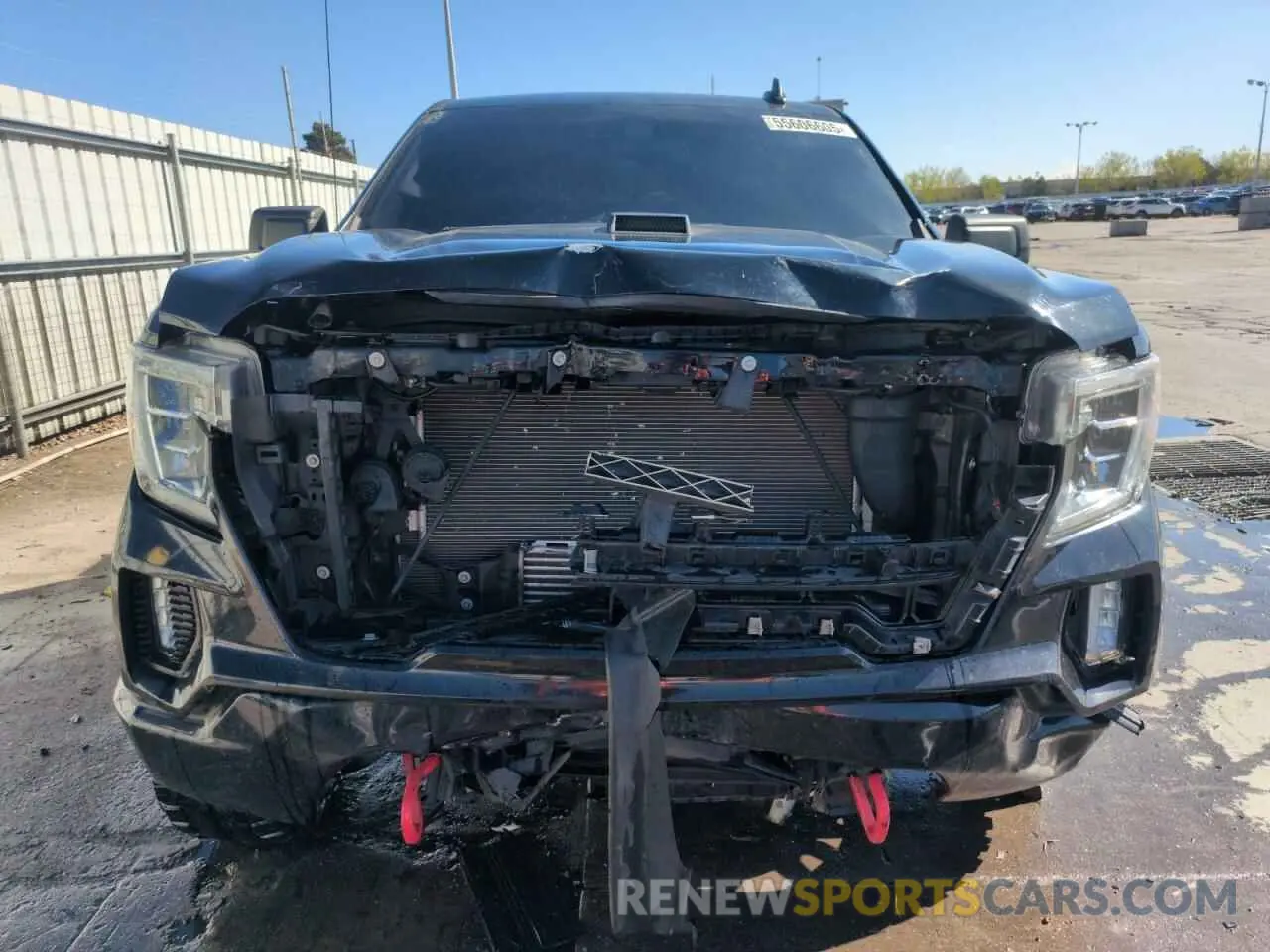 5 Photograph of a damaged car 1GTR9CEK3KZ336586 GMC SIERRA 2019