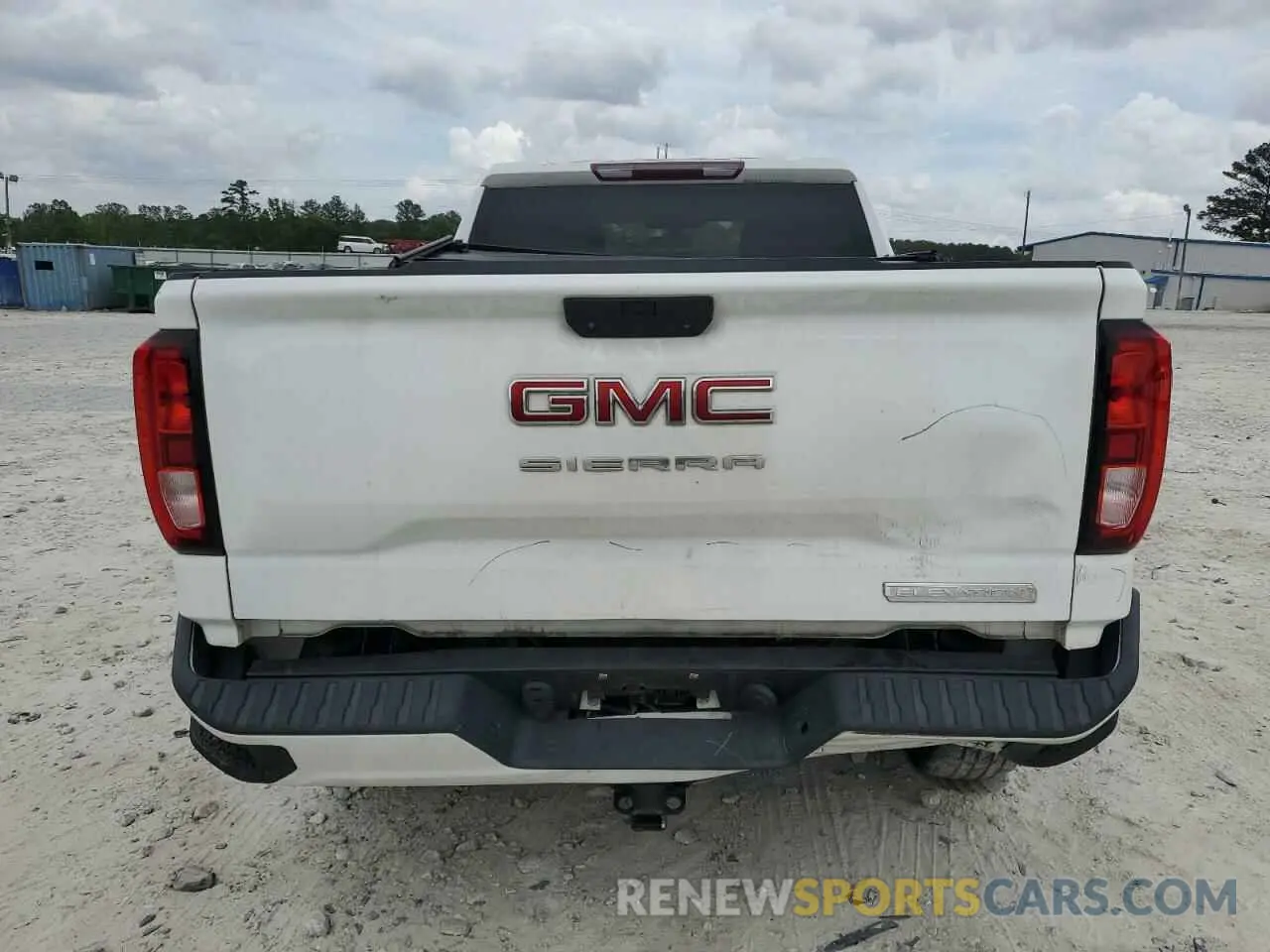 6 Photograph of a damaged car 1GTR9CEK3KZ337270 GMC SIERRA 2019
