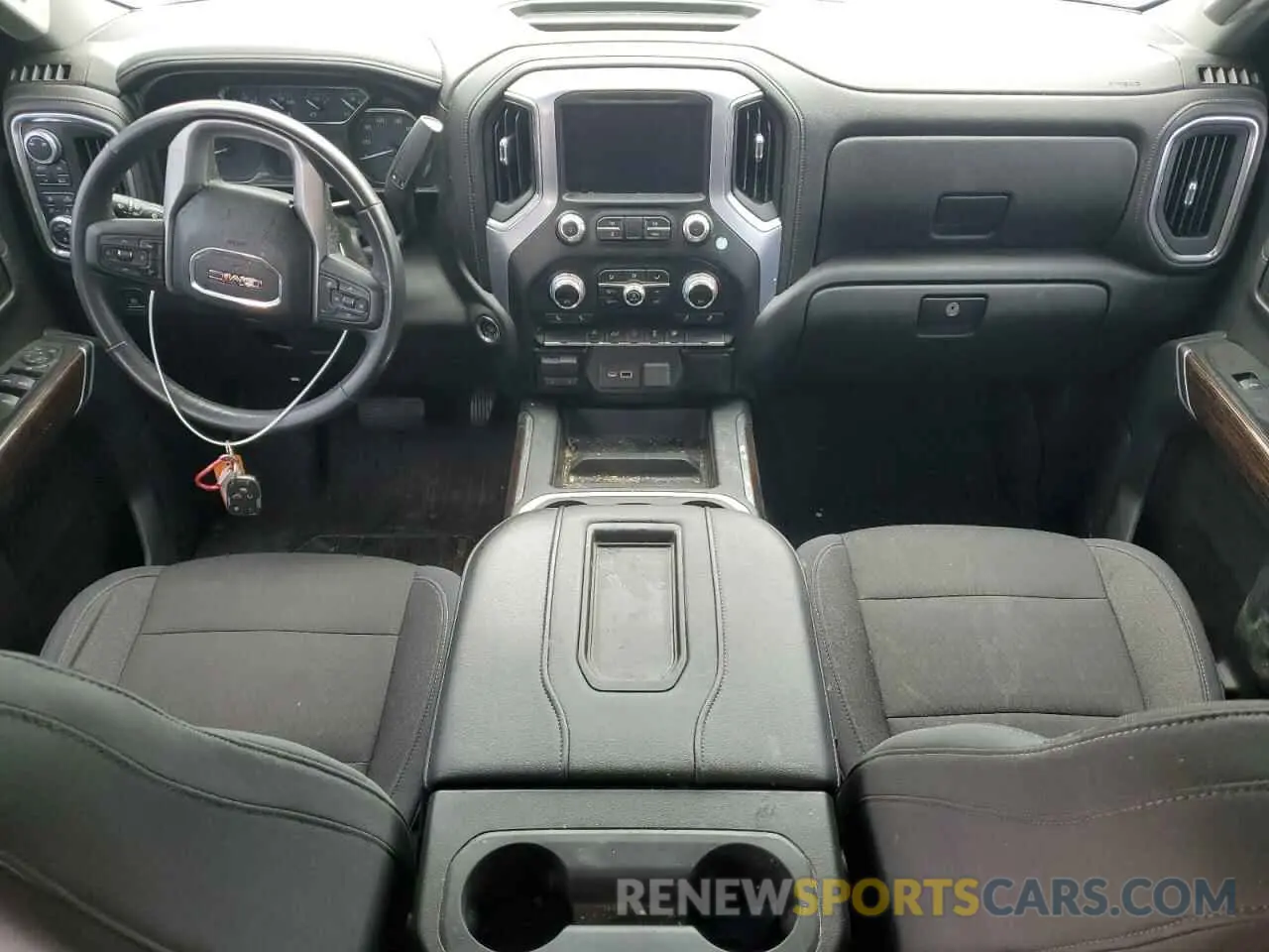 8 Photograph of a damaged car 1GTR9CEK3KZ337270 GMC SIERRA 2019