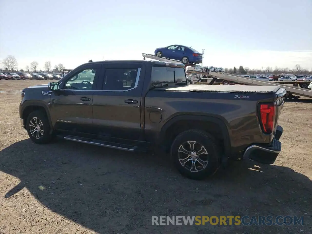 2 Photograph of a damaged car 1GTU9BED1KZ266317 GMC SIERRA 2019