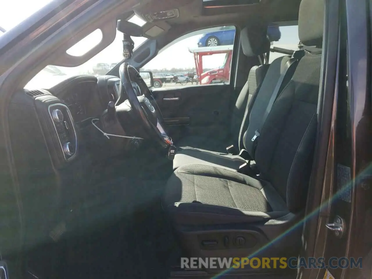 7 Photograph of a damaged car 1GTU9BED1KZ266317 GMC SIERRA 2019