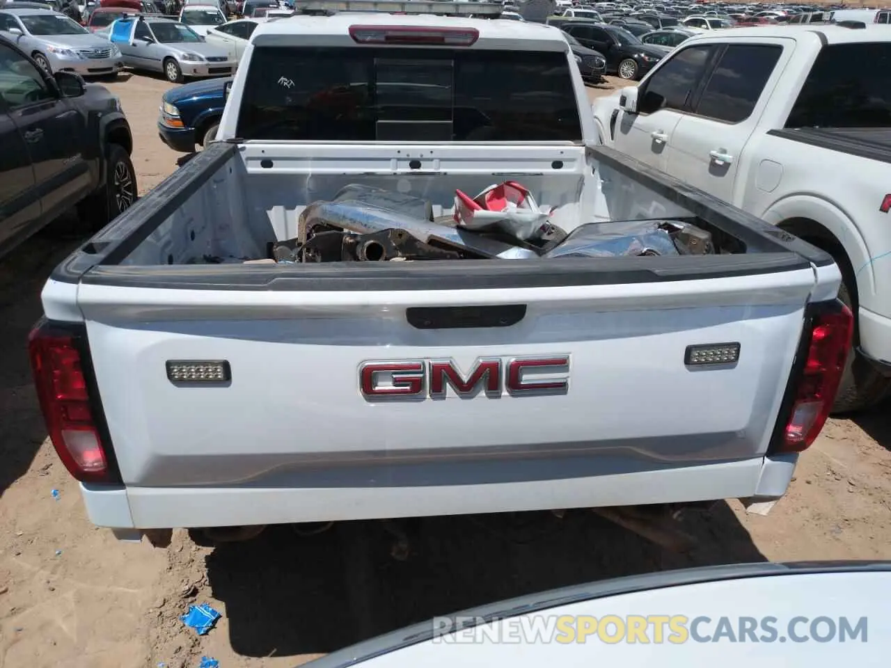 6 Photograph of a damaged car 1GTU9BED7KZ268170 GMC SIERRA 2019