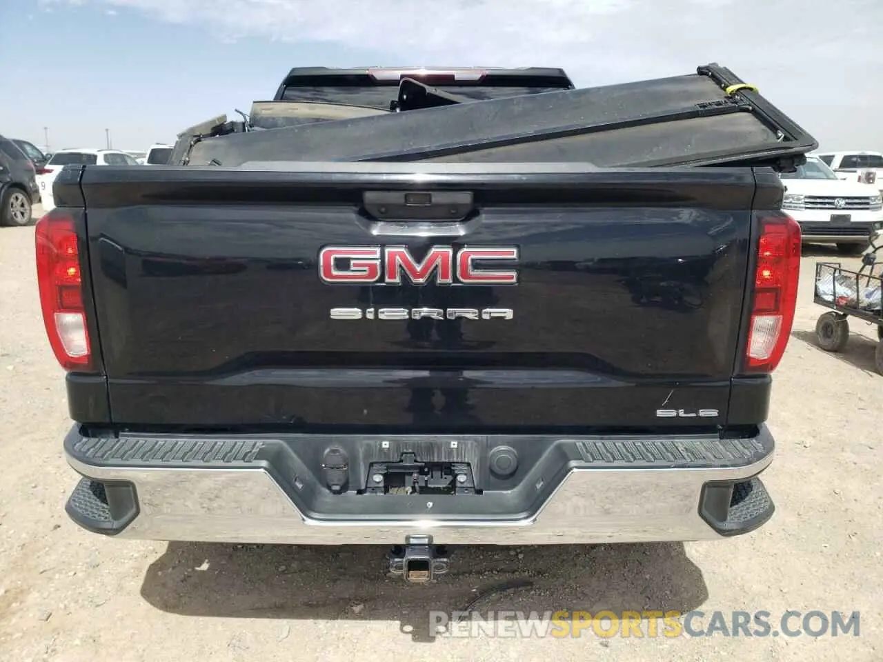 6 Photograph of a damaged car 1GTU9BED9KZ369078 GMC SIERRA 2019