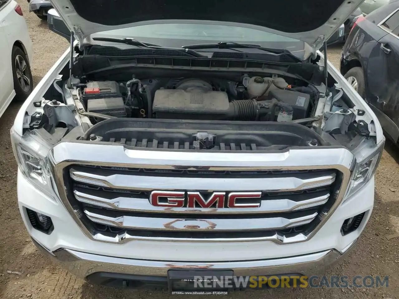 11 Photograph of a damaged car 1GTU9BEDXKZ239150 GMC SIERRA 2019