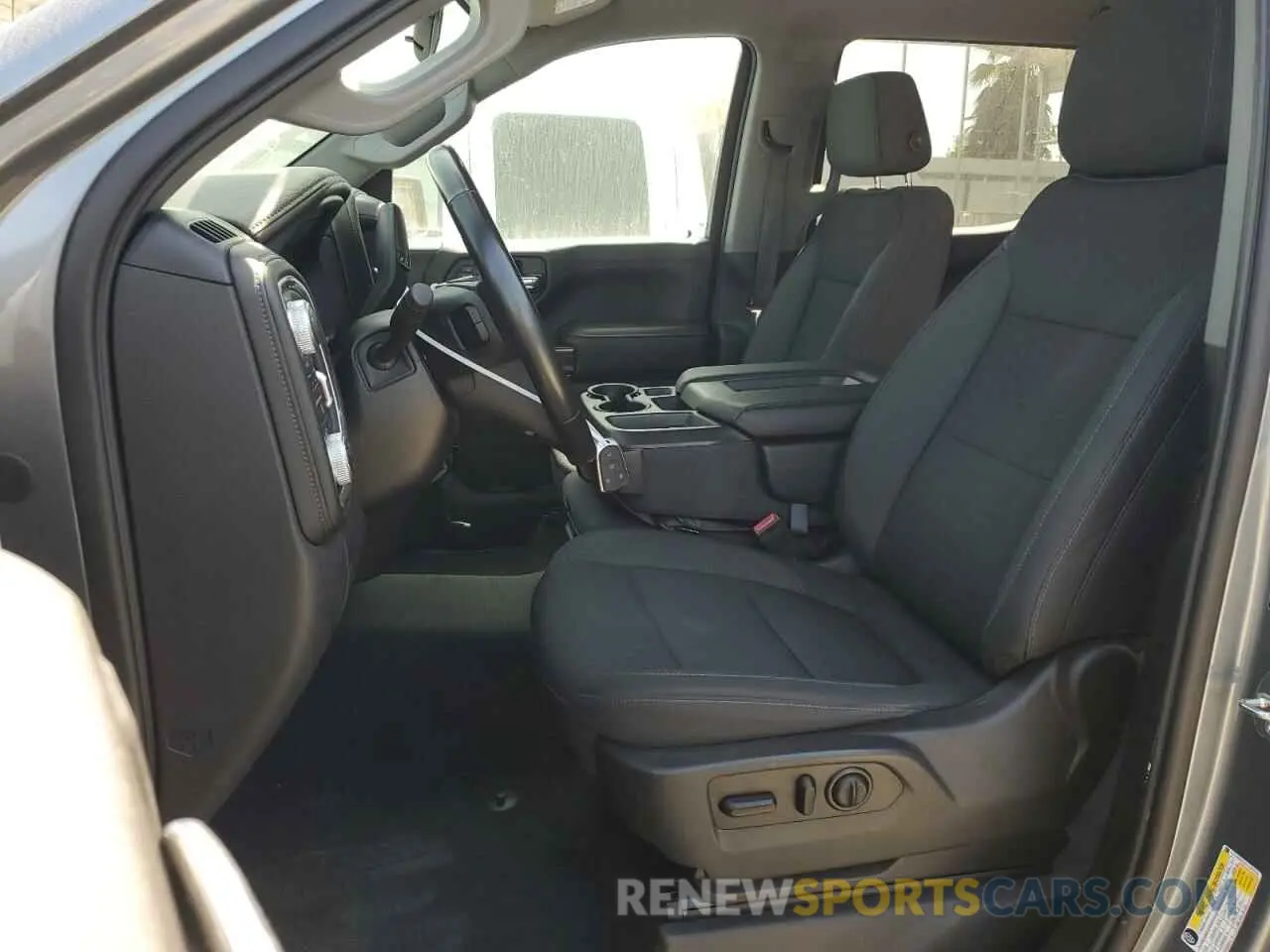 7 Photograph of a damaged car 1GTU9BEDXKZ362236 GMC SIERRA 2019