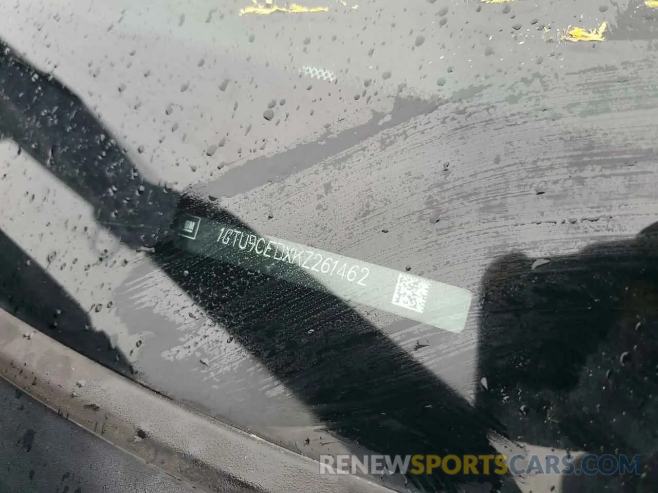 13 Photograph of a damaged car 1GTU9CEDXKZ261462 GMC SIERRA 2019