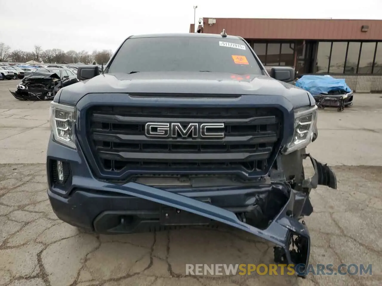 5 Photograph of a damaged car 1GTU9CEDXKZ261462 GMC SIERRA 2019