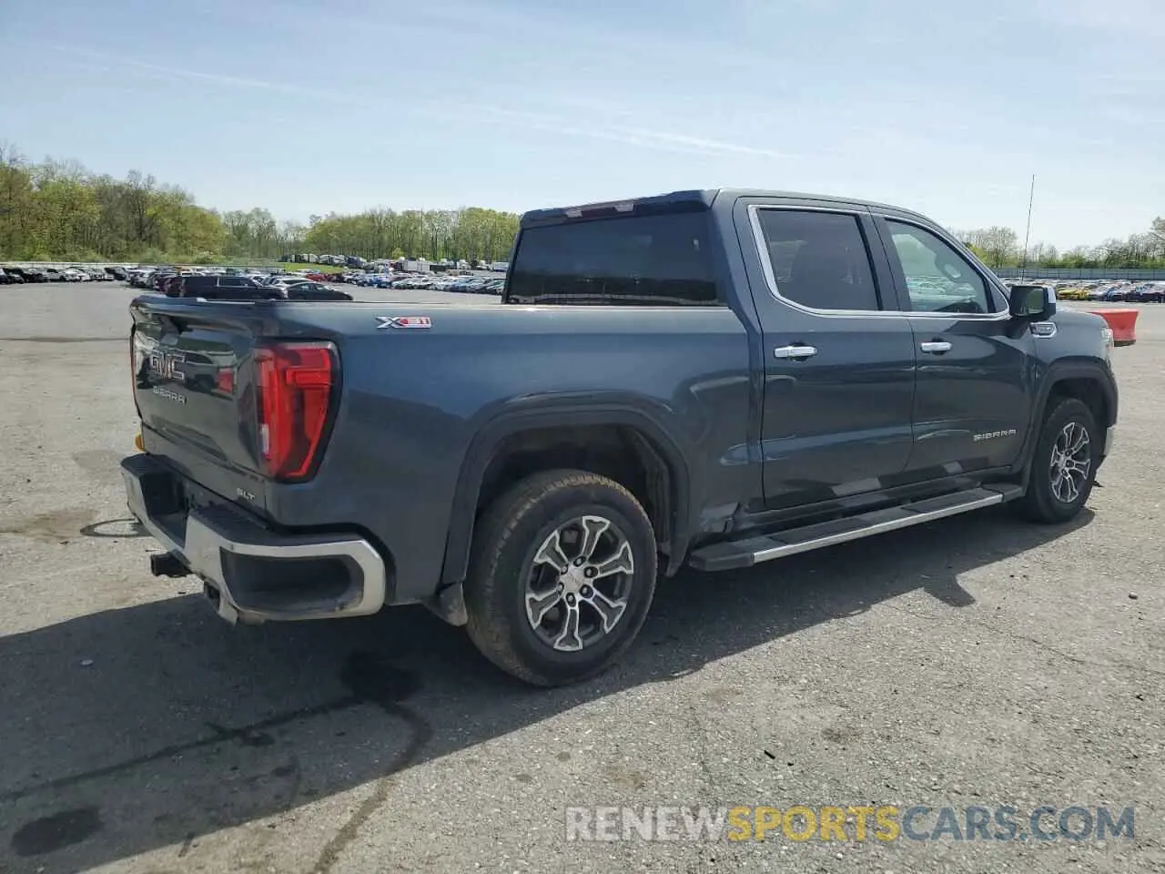 3 Photograph of a damaged car 1GTU9DED2KZ129513 GMC SIERRA 2019