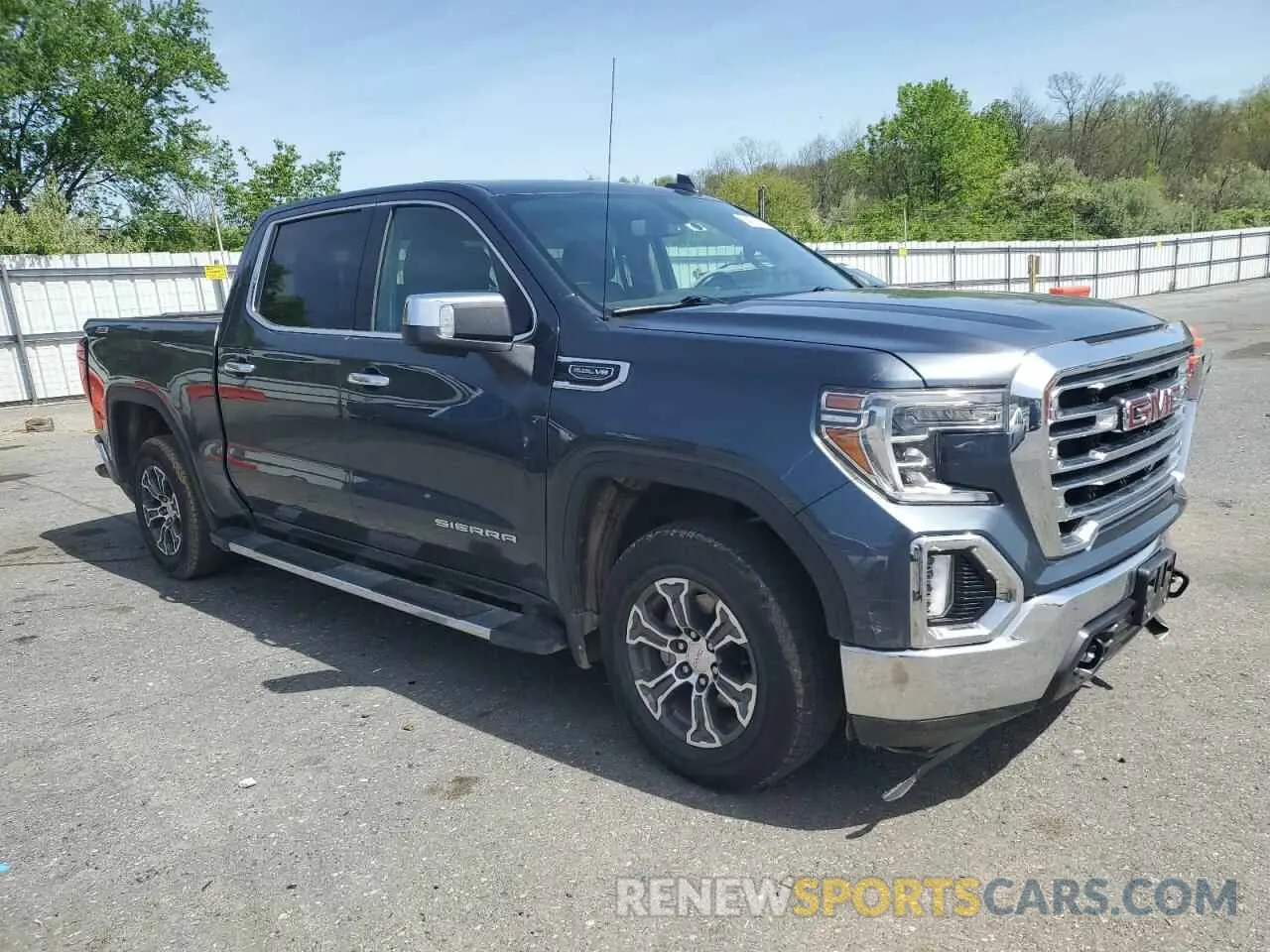 4 Photograph of a damaged car 1GTU9DED2KZ129513 GMC SIERRA 2019