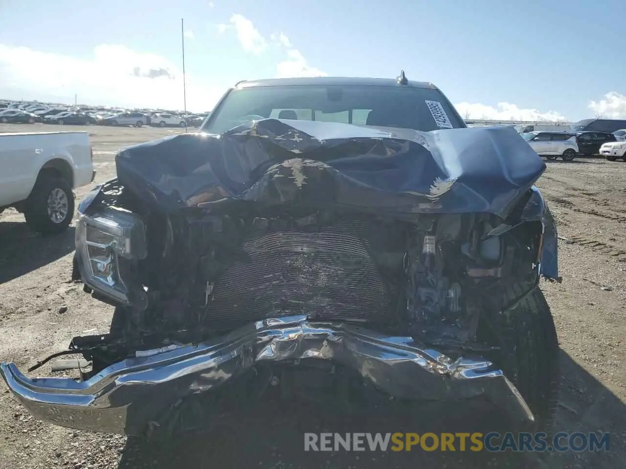 5 Photograph of a damaged car 1GTU9DED2KZ174533 GMC SIERRA 2019