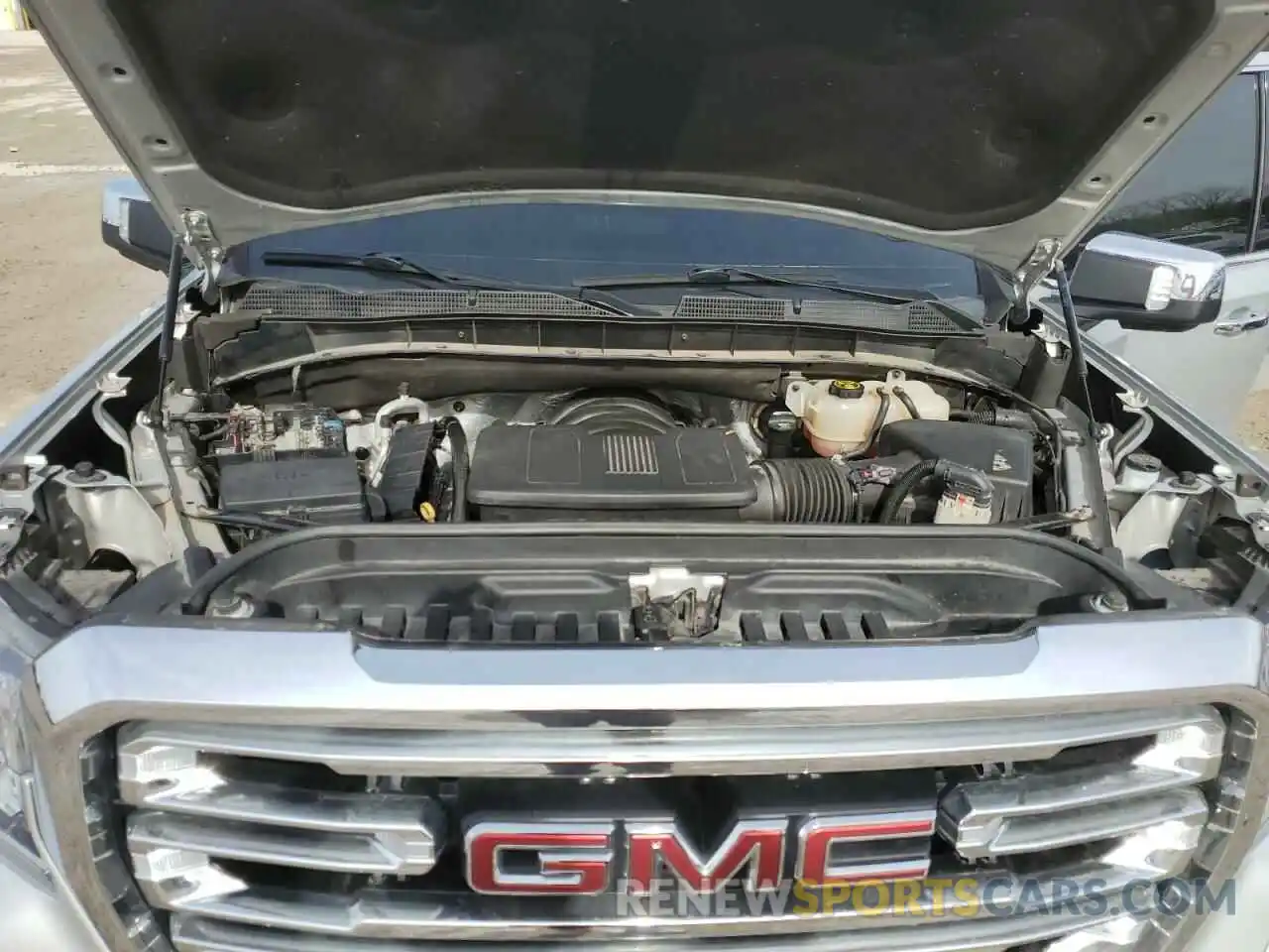 11 Photograph of a damaged car 1GTU9DED5KZ281737 GMC SIERRA 2019