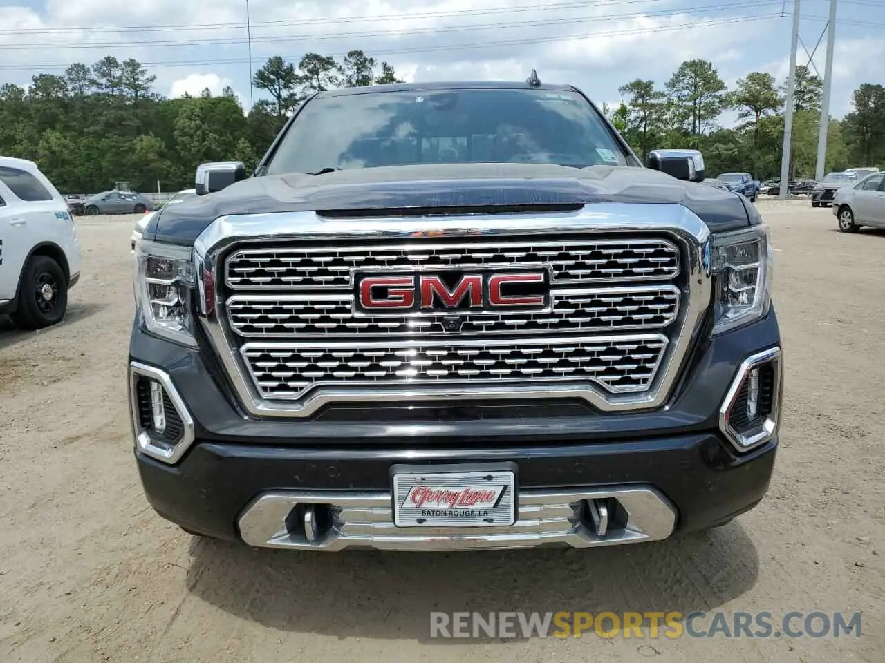 5 Photograph of a damaged car 1GTU9FEL2KZ261657 GMC SIERRA 2019